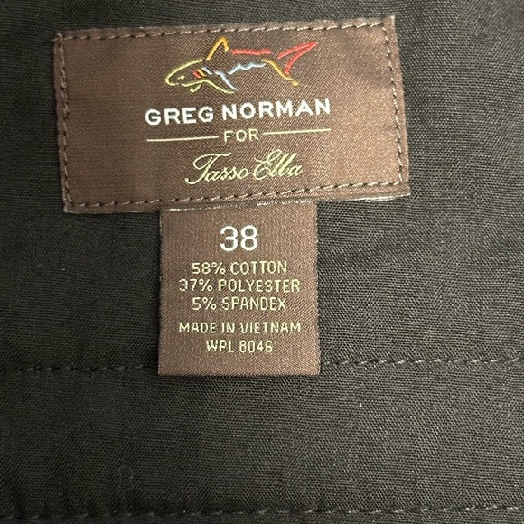 Men's Greg Norman Golf 38 Large Chino Khakis Shorts Black Stretch Grip Waistband - Picture 7 of 8